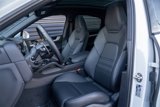 Certified 2024 Porsche Cayenne Coupe image 5
