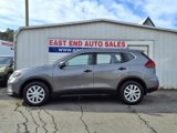 Used 2017 Nissan Rogue S image 2