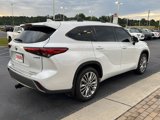 Certified 2023 Toyota Highlander Platinum image 5