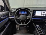 Used 2025 Volkswagen Atlas Peak Edition SE image 2