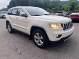 Used 2012 Jeep Grand Cherokee Limited w/ Luxury Group II image 3