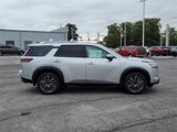New 2025 Nissan Pathfinder SL w/ SL Premium Package image 4
