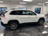 Used 2021 Jeep Cherokee Latitude Plus image 4