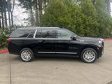 Used 2024 GMC Yukon XL Denali image 2