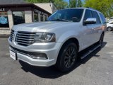 Used 2015 Lincoln Navigator 4WD image 2