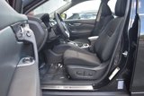 Used 2017 Nissan Rogue SV image 2