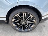 New 2026 Land Rover Range Rover Velar Dynamic SE image 3