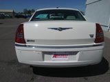 Used 2006 Chrysler 300 C w/ Navigation & Sound Group II image 6