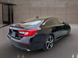 Used 2019 Honda Accord Sport image 2