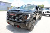 Used 2025 GMC Sierra 2500 AT4 w/ Technology Package image 3