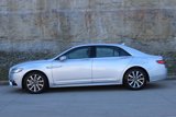 Used 2018 Lincoln Continental Premiere image 4