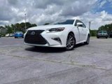 Used 2018 Lexus ES 300h image 3