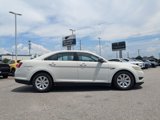 Used 2010 Ford Taurus SE image 4