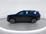 Used 2025 Honda Pilot Elite image 3