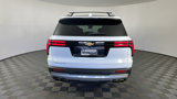 New 2025 Chevrolet Traverse LT w/ Enhanced Driving Package image 5