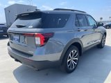Used 2025 Ford Explorer ST-Line image 4