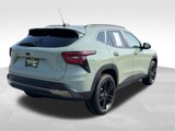 Used 2024 Chevrolet Trax ACTIV w/ Sunroof Package image 3