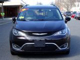 Used 2019 Chrysler Pacifica Touring-L image 2