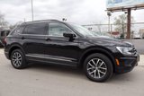Used 2020 Volkswagen Tiguan SE w/ Panoramic Sunroof Package image 3