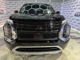 Used 2024 Mitsubishi Outlander SE image 3