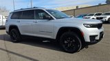Used 2024 Jeep Grand Cherokee L Altitude image 2