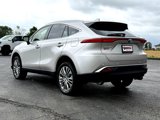 Used 2022 Toyota Venza XLE image 5