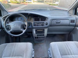 Used 2002 Toyota Sienna CE image 6
