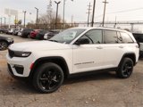 New 2025 Jeep Grand Cherokee Limited w/ Luxury Tech Group II image 3