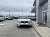 Used 2023 Lincoln Aviator Reserve w/ Equipment Group 201A image 2