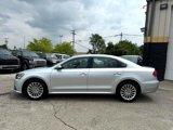 Used 2016 Volkswagen Passat 1.8T SE image 2