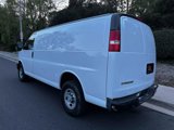 Used 2017 Chevrolet Express 2500 image 3