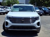 New 2025 Volkswagen Atlas SE image 2