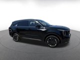 Used 2024 Kia Sorento S image 2