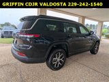 Used 2025 Jeep Grand Cherokee L Limited w/ Luxury Tech Group II image 2