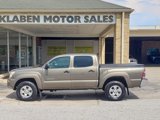 Used 2013 Toyota Tacoma 4x4 Double Cab image 2