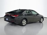 Used 2021 Hyundai Elantra SE image 6