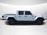 New 2025 Jeep Gladiator Sport image 3
