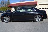 Used 2016 Chrysler 300 C image 2