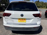 Used 2018 Volkswagen Tiguan SE image 5