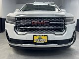 Used 2022 GMC Acadia Denali image 2