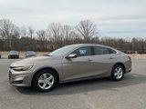 Used 2024 Chevrolet Malibu LT image 2