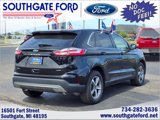 Certified 2023 Ford Edge SEL w/ Convenience Package image 2