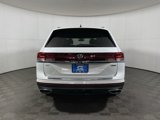 New 2025 Volkswagen Atlas SEL image 5