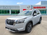 New 2025 Nissan Pathfinder SL image 2
