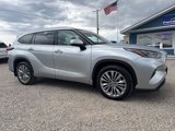 Used 2020 Toyota Highlander Platinum image 2