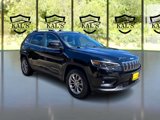 Used 2019 Jeep Cherokee Latitude Plus w/ Comfort/Convenience Group image 3