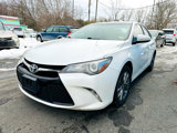 Used 2017 Toyota Camry SE image 3