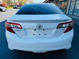 Used 2014 Toyota Camry SE image 4