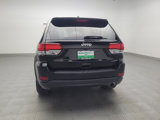 Used 2021 Jeep Grand Cherokee Laredo image 6