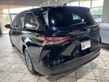 Used 2022 Toyota Sienna LE image 4